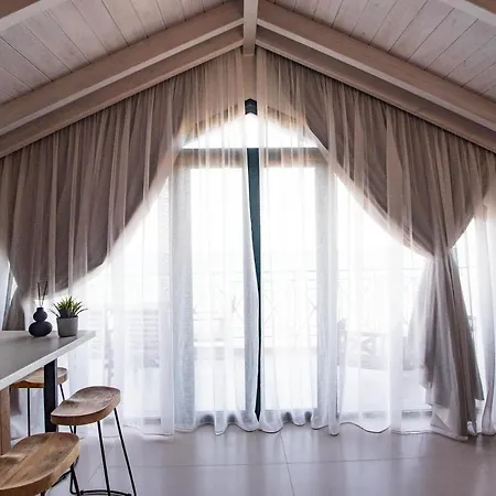 Yolo - Loft Lägenhet *