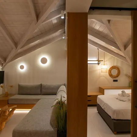 Yolo - Loft Alykes (Zakynthos)